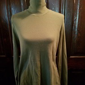 White Stag Olive Green Turtleneck